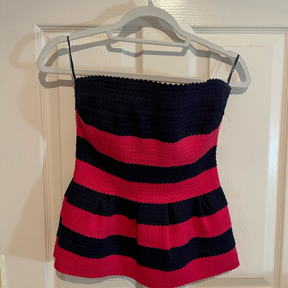 Navy and pink strapless top. Sz M